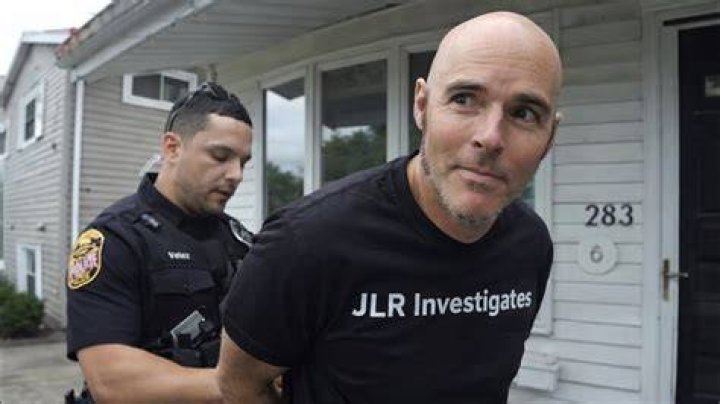 About Jonathan Lee Riches Investigates
