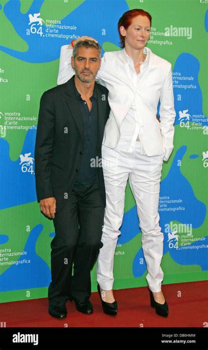Clooney and Tilda Swinton Кинозвезды, Тильда суинтон, Высокие люди