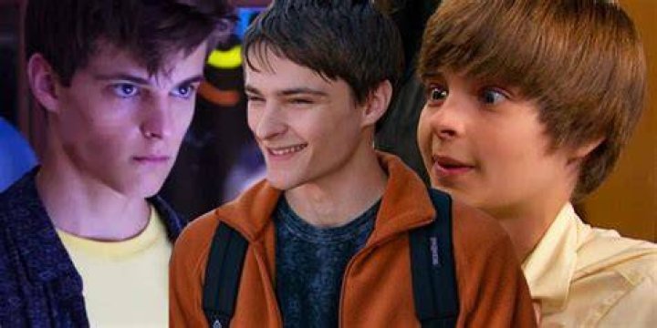 Corey Fogelmanis' Wiki Age, Rumors Dating Sabrina Carpenter