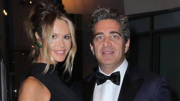 Divorce! Elle Macpherson’s Married Life Comes To The End; She Part Her