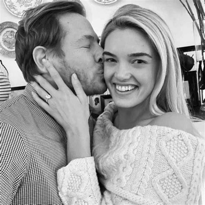 Drew Barrymore and ex Will Kopelman take their girls to Hamilton with