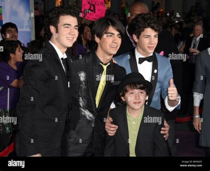 Frankie Jonas 2022 Jonas Brothers Youngest Sibling Wins The