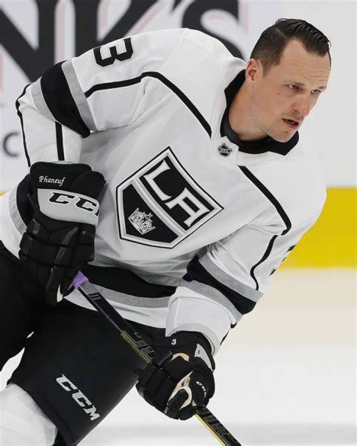 Free Agent Profile Dion Phaneuf