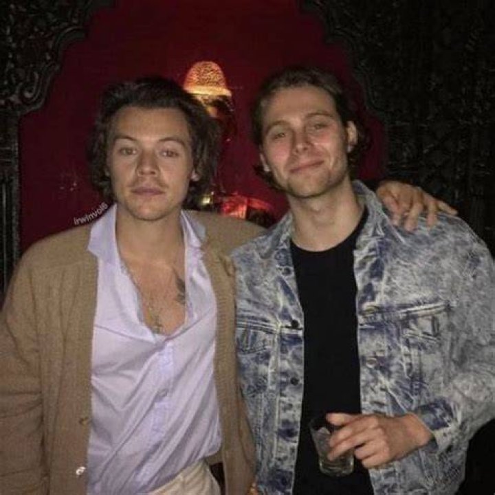 HARRY STYLES VS LUKE HEMMINGS Vocal Battle YouTube
