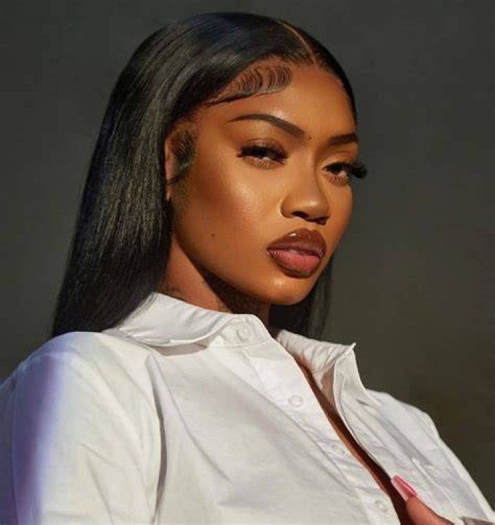 Jada Kingdom Age, Net Worth, Height, Wiki, Boyfriend