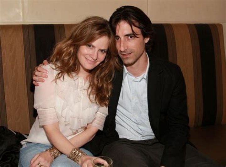 Jennifer Jason Leigh Divorce In No Rush To End Marriage HuffPost Life