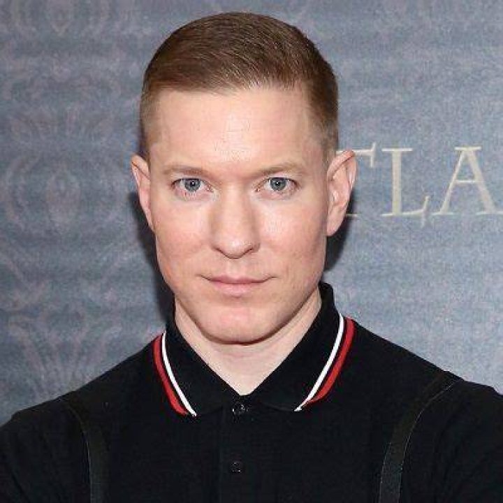 Joseph Sikora Ethnicity, Nationality, Race, Family, Body measurements