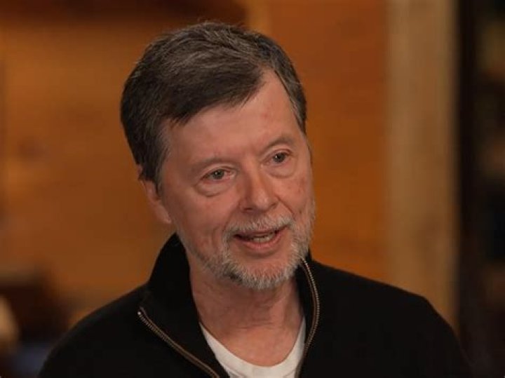 Ken Burns Finds Time for a Love Life Despite Hundreds of Hours of