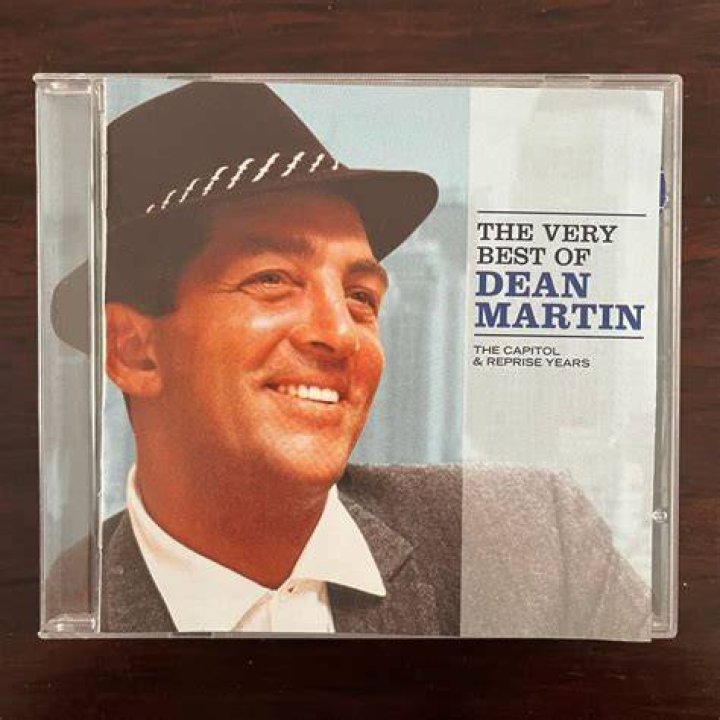 The Very Best of Dean Martin de Dean Martin en Apple Music