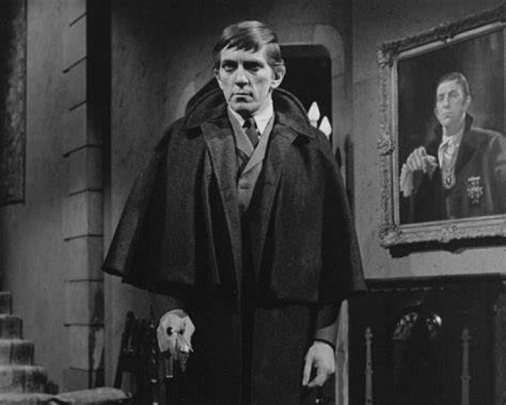 &lsquo;Dark Shadows&rsquo; Vampire Jonathan Frid Dead at 87