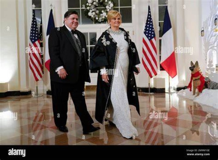 Mary Kathryn Muenster's biography who is JB Pritzker’s wife? Legit.ng