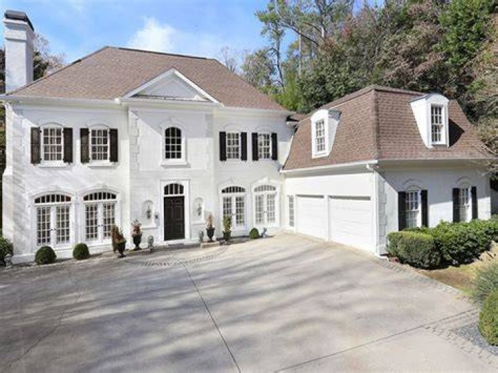 Phaedra Parks Selling Atlanta House for 1.195 Million