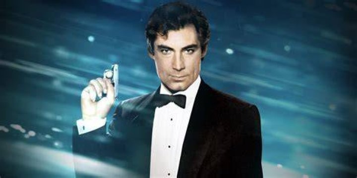 Timothy Dalton &mdash; The Movie Database (TMDB)