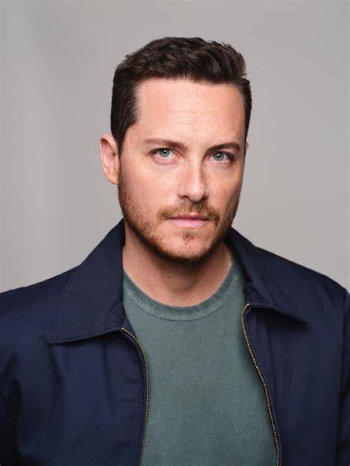 Unveiling The Height Of Jesse Lee Soffer: A Journey Of Discovery
