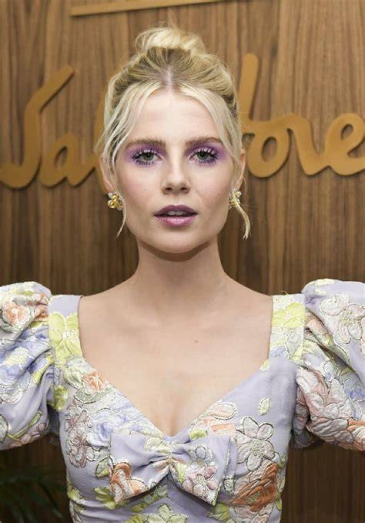 Unveiling The Net Worth And Financial Journey Of Lucy Boynton