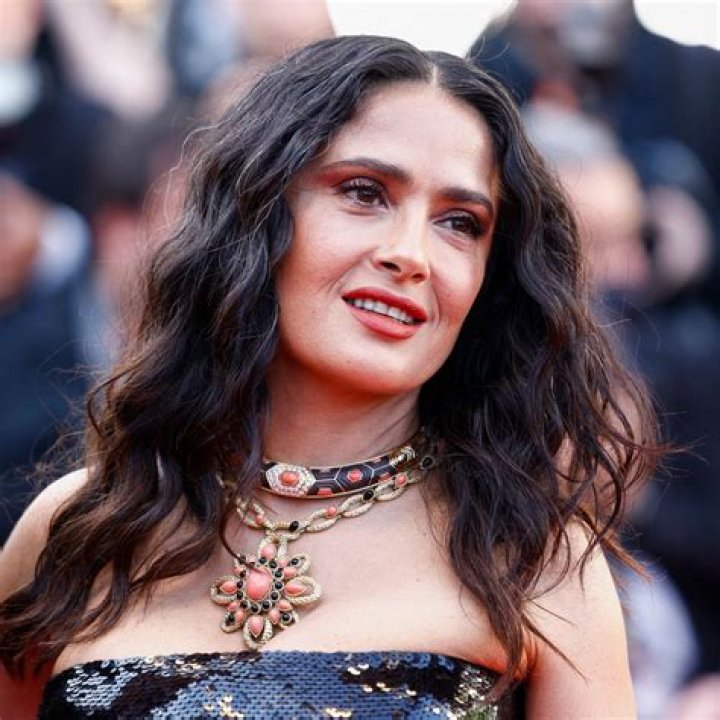 Who Is Salma Hayek's Daughter Valentina Paloma Pinault? Age Instagram